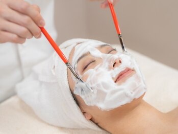 ビーエスアクアビューティーの写真/【韓国発・最新ララピールで憧れの水光肌に!】本気の肌質改善でアイドルのようなツヤと透明感をゲット★