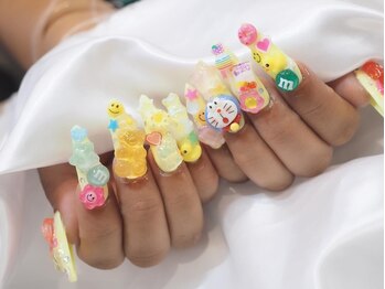 ロロネイル(LoLonail)/