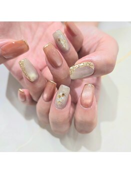 アローナ(Arona)/