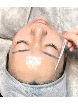 ルイス(LOUIS)の写真/憧れの水光ツヤ肌へ!日本初上陸の肌育ピーリングとLDMで理想の美肌を叶える◎