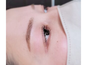 テラスアヴェダビューティー(Terrace AVEDA beauty)/美眉とラッシュリフト