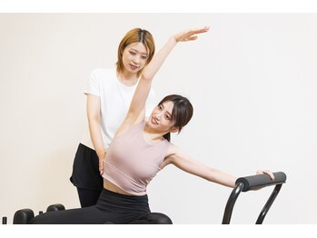 エミライズ 金沢駅西店の写真/【根本改善にアプローチ】ガタついた骨格を正常な位置へ戻し、美しくしなやかなボディラインへ!