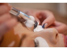 アイセンス(EYE SENSE)/フワフワ極潤の泡で根元から