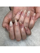 アームス(Arms)/トレンドの韓国ネイルも♪