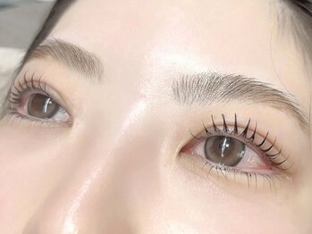 ブロンズアイ(BRONZE EYE)/束感マスカラパーマ