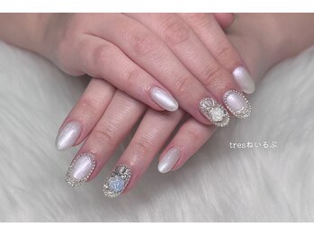 トレース ねいるぶ イオンスタイル上田店(tres)/