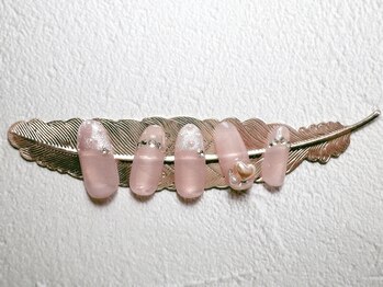 ラウレアルア(Laure’a lua)/フレンチドットパール