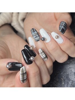 エイチ(h)/【モノトーンネイル】