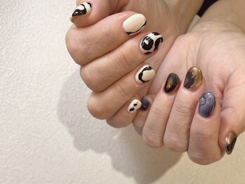 オーク 戸塚(OAK)/アシメ ニュアンスラインアート