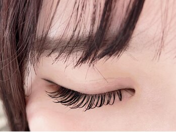 リット(Ritto)の写真/県内希少&healthy【エクステ×パーマ】落ち着く空間で最新技術をご提供☆モチも良く綺麗なお目元をキープ◎