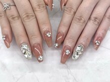 ラグジュアリーネイルズ オオミヤ(Luxury Nails Omiya)