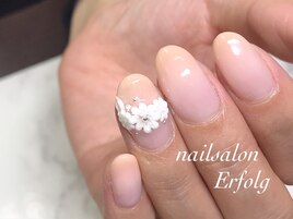 レリーフグラデネイル