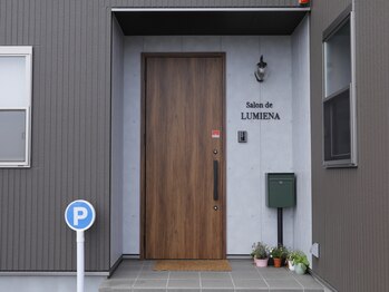 サロン ド ルミナ(salon de lumina)/外観