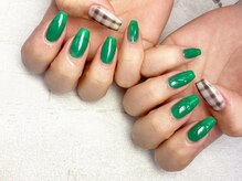 ビーカラフル 渋谷店(Becolorful)/エメラルドの誘惑