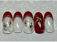 ネイルアンドアイラッシュ ネネ/赤 リボン ゴールドミラー