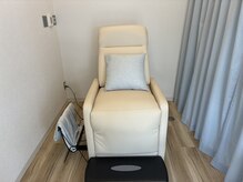 巻き爪専門院002 二俣川の雰囲気（半個室空間で周りの目を気にせず、お悩みをご相談いただけます。）