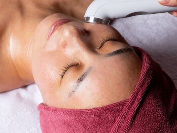 グロッシー(glossy)/超音波エステ