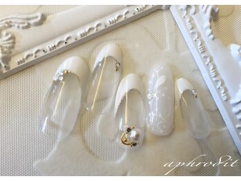 アフロディーテ(Aphrodit)/【定額ネイル】☆デザインコース