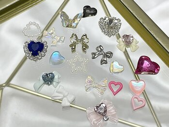 ネイルサロンアンドスクール ベル(Belle)の写真/【SNS画像OK◎やり放題¥7800/¥8400/¥9000】豊富なパーツとストーンが充実◎あなたの理想を叶えます★