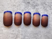 シープラスエー(C+A)/すりガラス風フレンチネイル