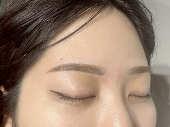 アイ ライク ミー 天神大名店(EYE like me)/【Remi】眉毛アイブロウデザイン