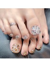 アミュレット(AMULET)/フットでもキラキラ盛り放題♪