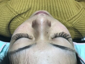 アネラカプア(Anela Kapua)/ボリュームラッシュ 4D 140束 