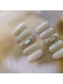 Queen &nbsp;&nbsp;¥9,460