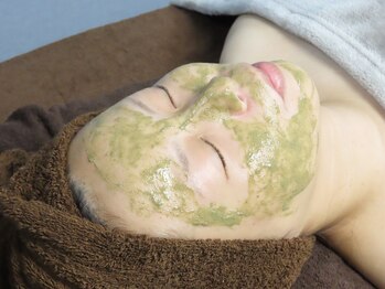 はりめぐり/ハーブピーリング