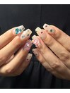 宝石ネイル