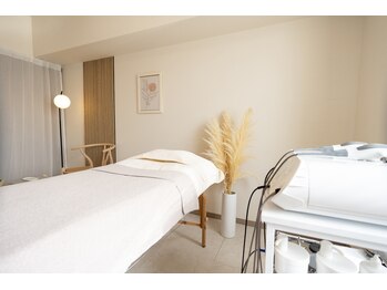 リセ(RESE)/RESE/サロン内観