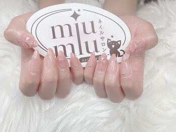 ミュウミュウ(miumiu)/春ネイル