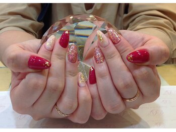 エスフィーネイルサロン ブリーユ(Esfy nailsalon Brille)/キラキラネイル