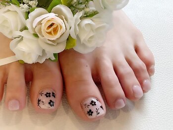 ブリエカドー(Briller Cadeau)/北欧アートネイル(フット)