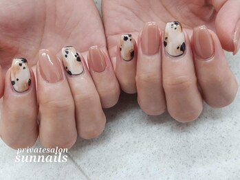 サンネイルズ(sun nails)/4本アート