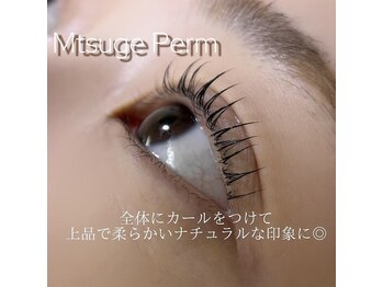 ロコラッシュ 新宿東口店/まつげパーマ/パリジェンヌ