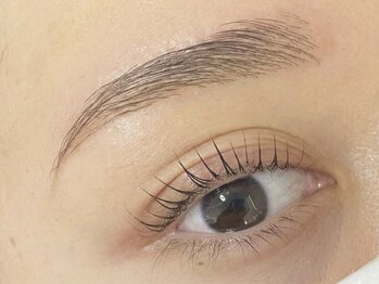 アップデート(UP date.)の写真/一重・逆まつげ・眉の悩みも解決。計算された【目元×眉】のトータル施術で洗練された印象へ。