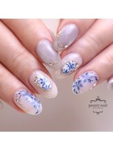 ピオニーネイル(peony nail)/陶器のようなブルーフラワー