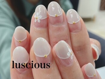 ラシェスキタモト (luscius kitamoto)/ぷっくりお花バルーンフレンチ