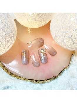 ベリー(berry)/定額¥7500 マグネットネイル