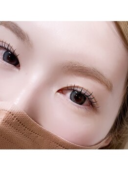 リリージョワ(Lily joie)/パーマ風ナチュラルマツエク