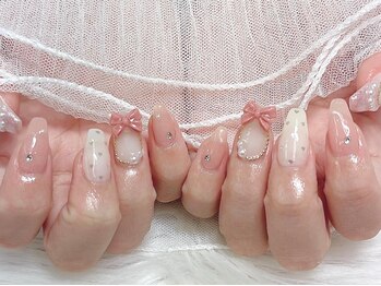 リアムネイル(Liam nail)の写真/理想を叶える華やかネイルで指先を美しく彩ります♪豊富なパーツを使用し洗練されたデザインに◎