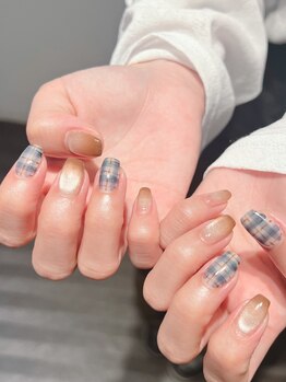 チェックネイル