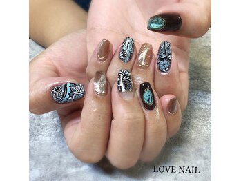 ラブネイル(LOVE NAIL)/ペイズリーネイル