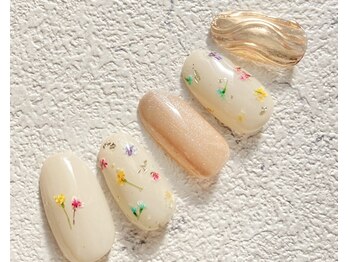 トイロ(toiro)/押し花ネイル