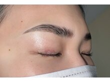 ツヤンドットアイズ(tuyan.eyes)/ハリウッドブロウリフト