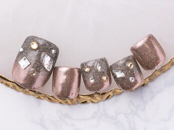 モンスリール 麻布十番(Mon Sourire)/シックなブラウンミラーネイル