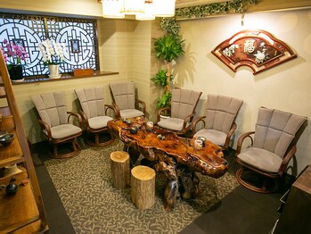 知足常楽 築地東銀座店/待合室