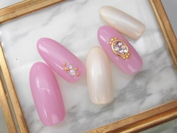 アンベリール 横浜店(Embellir)/(1391)ブローチ風ネイル