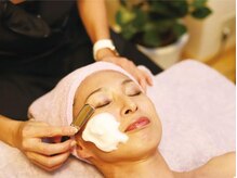 パーソナルエステティックサロン リボーン(ReBorn)/お顔そりでトーンアップ！